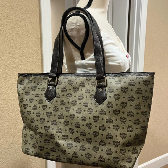 MCM Tote - Picture 11 of 12